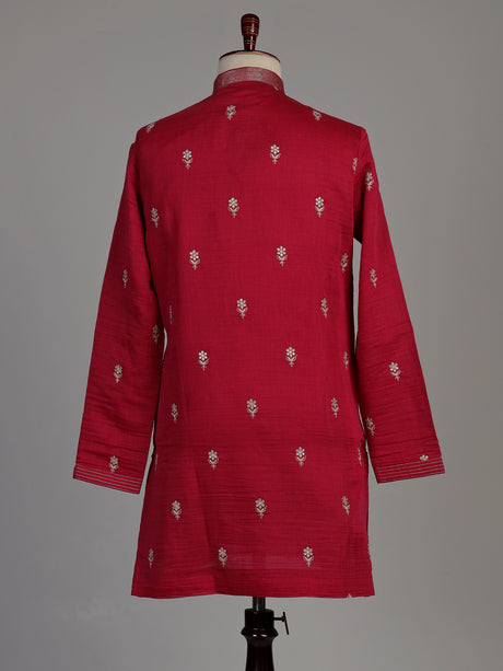 Maroon silk kurta suit with intricate floral embroidery for mens