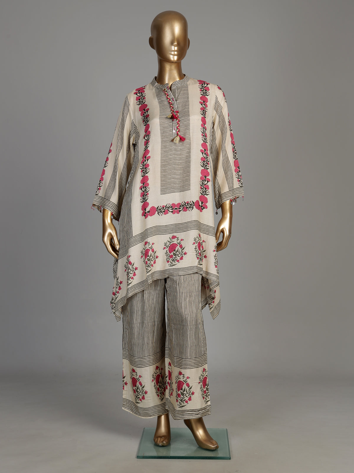 Pink grey floral frame women kurti set