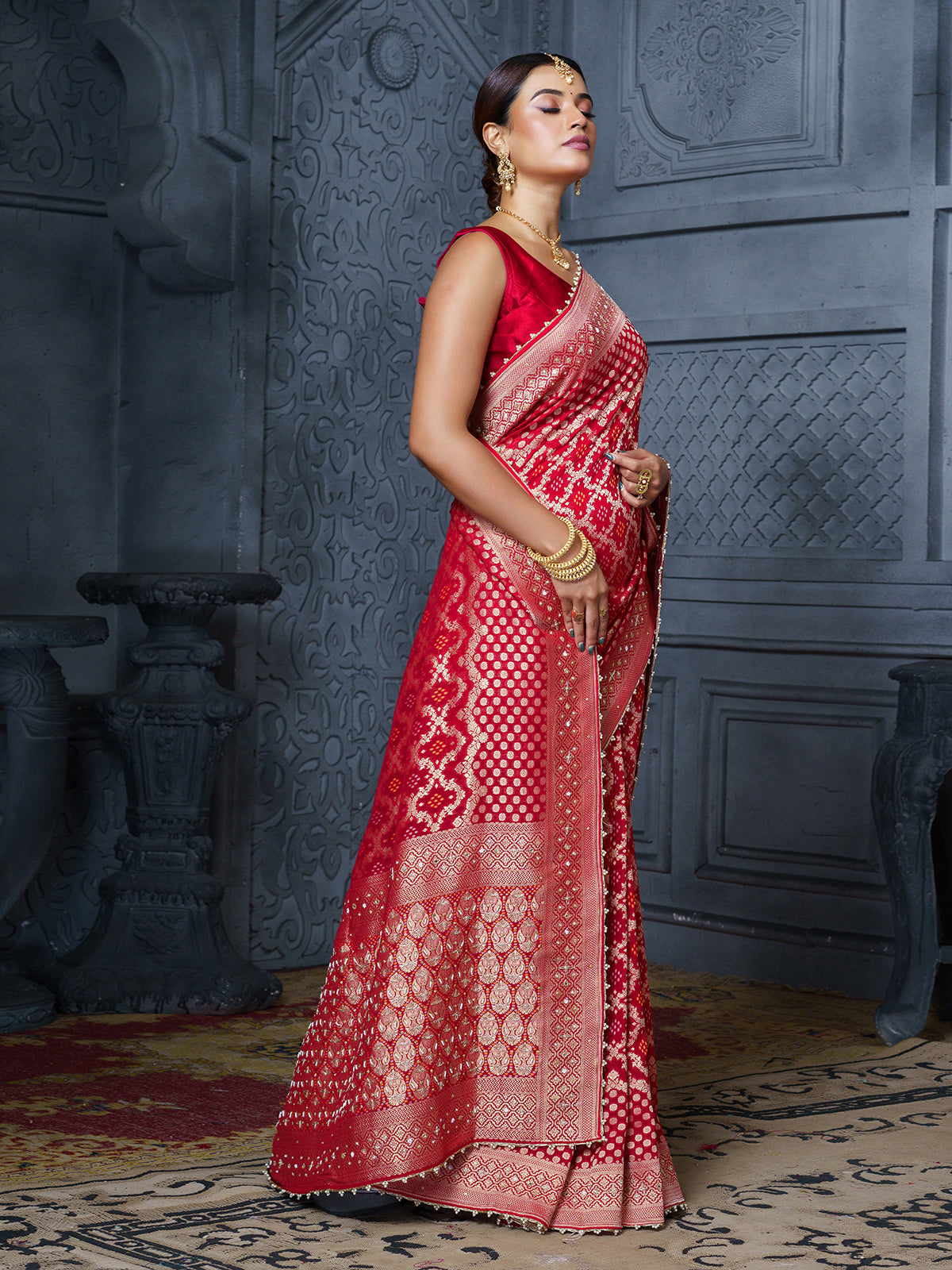 Red royal floral bandhani georgette saree for women