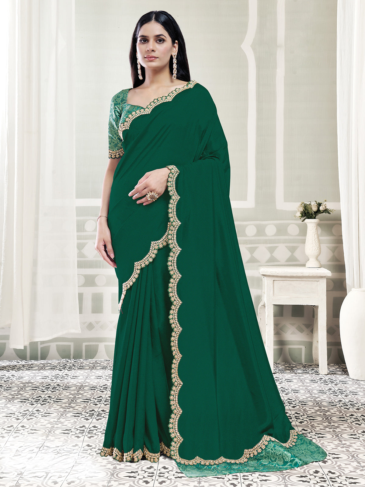Green resham zardosi accents crepe silk women saree