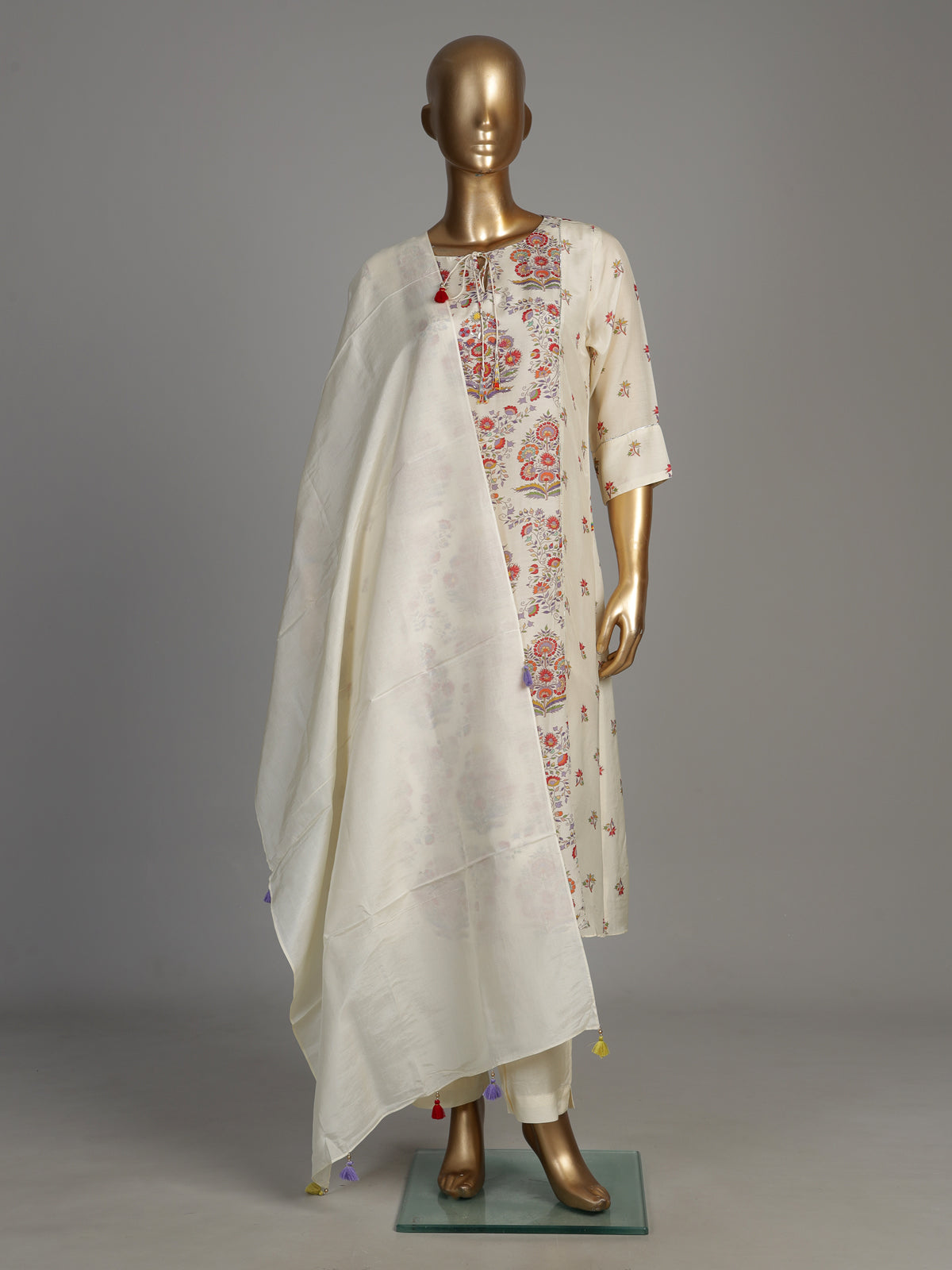 Cream floral tree women kurta set