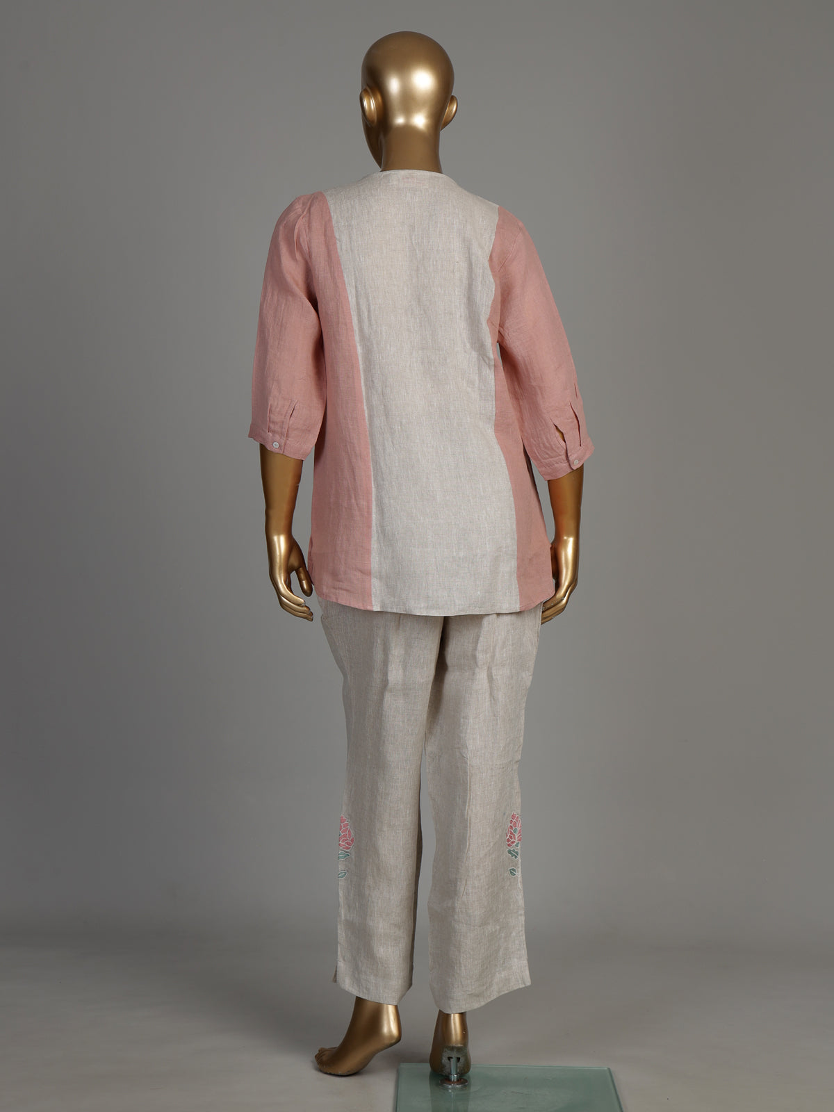 Peach ivory floral frame women co-ord set