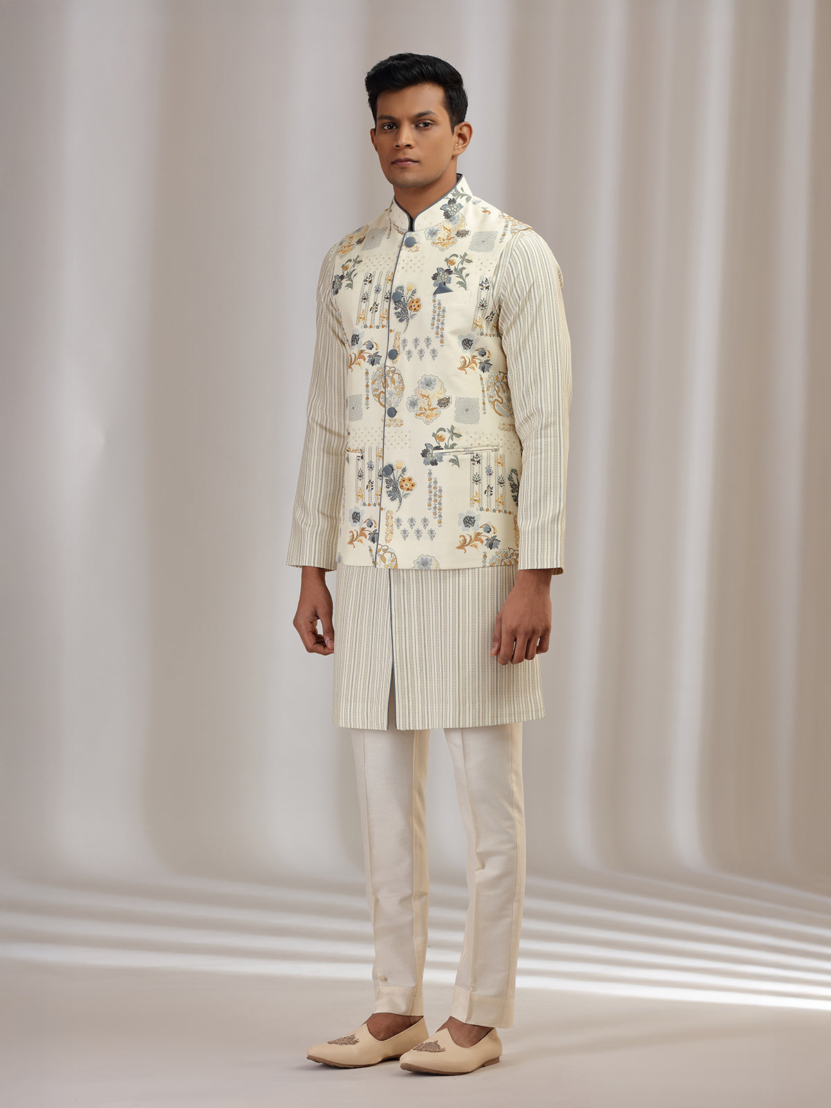 Cream cotton silk waistcoat set with print