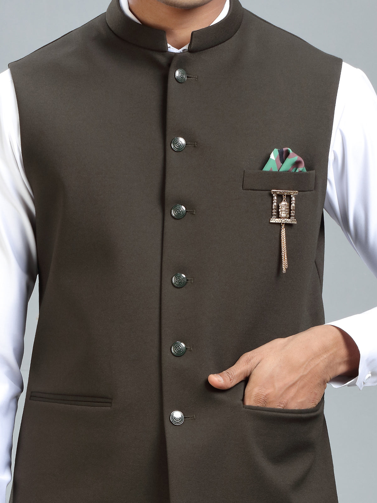 Great impression with green waistcoat for men