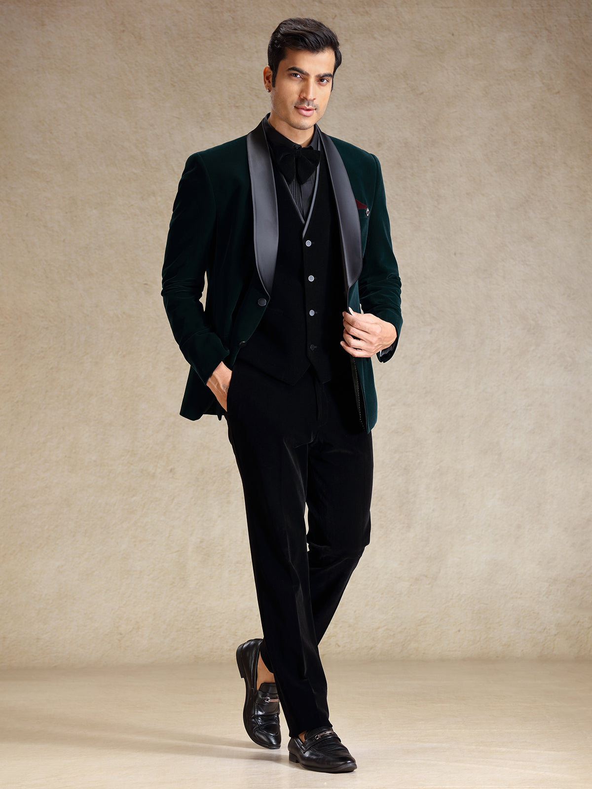 Green velvet 5 pcs tuxedo suit for party