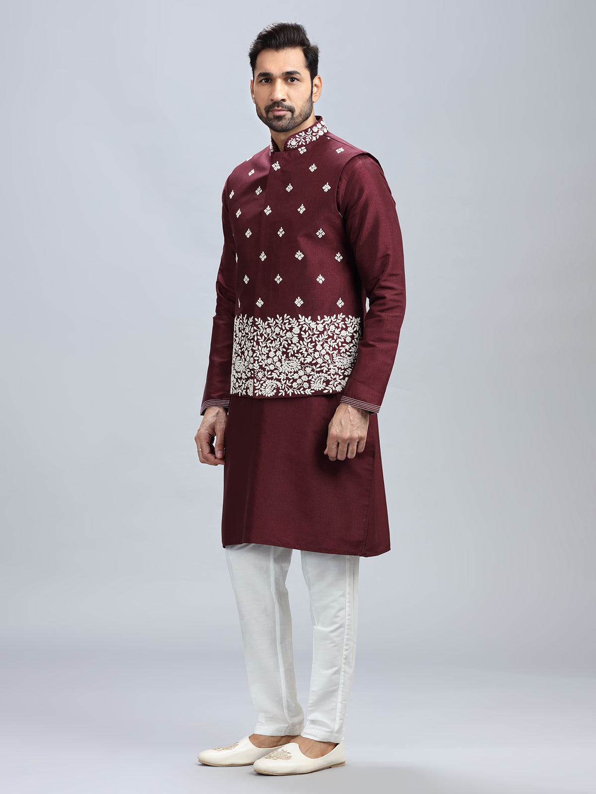 Stuuning wine silk waistcoat set for men