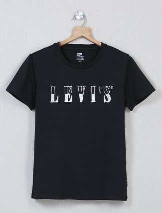 Levis black womens top for casual look