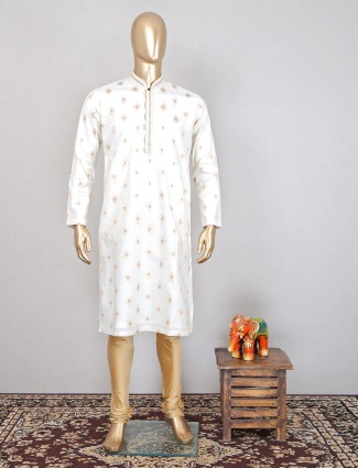 Cream hued cotton elegant look festive kurta suit