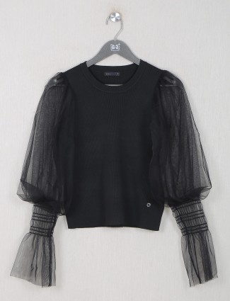 Deal black solid knitted round neck top