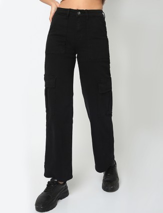 Deal classy black solid cargo jeans