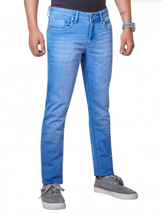 Dragon Hill presented blue washed jeans