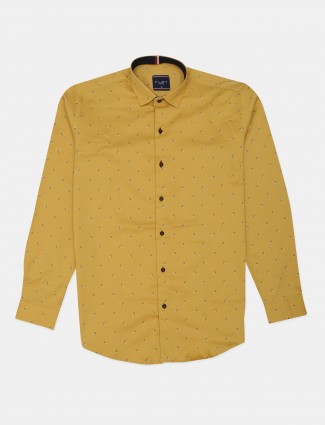 Flirt yellow cotton shirt for men in printed style