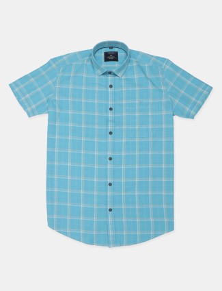 Gianti blue color checks casual shirt for mens in slim fit