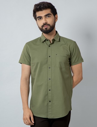 Gianti casual wear pista green solid style shirt for mens