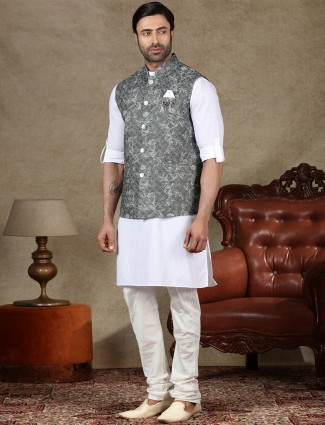 Grey and white cotton waistcoat set for mens