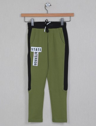 Jappkids olive green and black printed trackpant in cotton