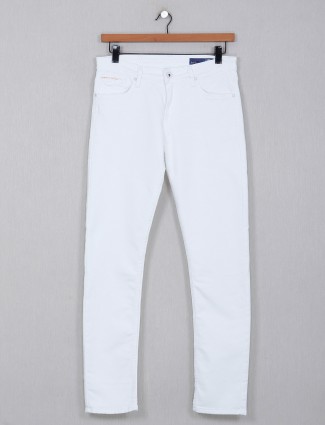 Killer solid white slim fit jeans