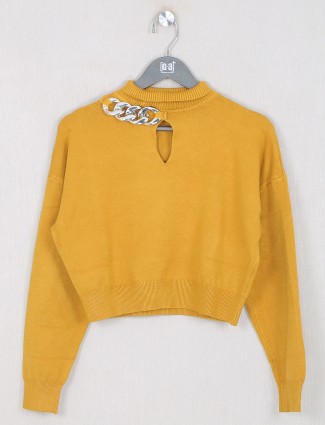 Knitted casual top for women in yellow