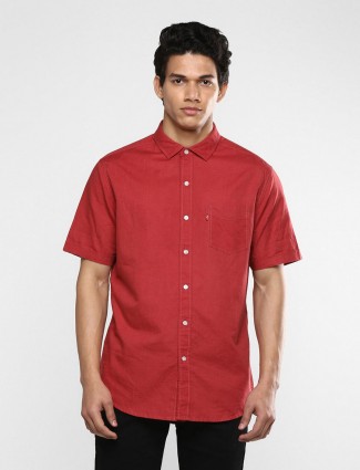 Levis solid red slim fit shirt