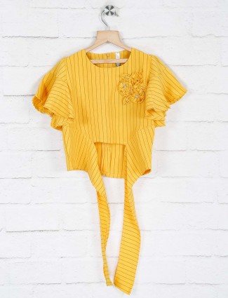 No Doubt presented yellow stripe top