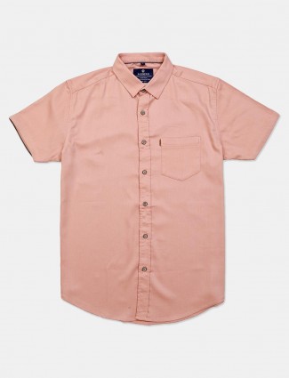 Pioneer peach solid cotton shirt