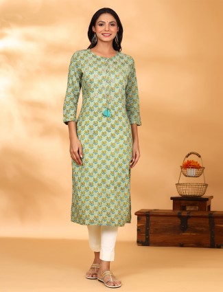 Printed pastel green kurti for day to day look in cotton
