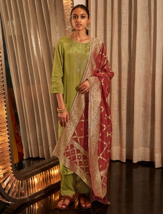 Punjabi style latest pista green festive cotton silk punjabi style pant suit