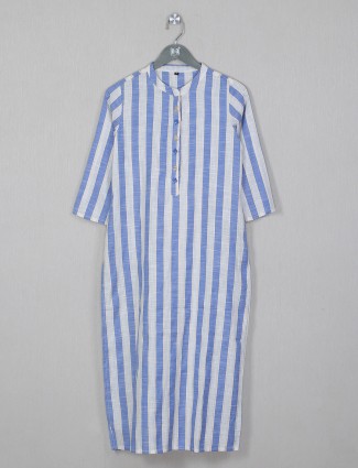 Stripe style blue kurti for women in cotton