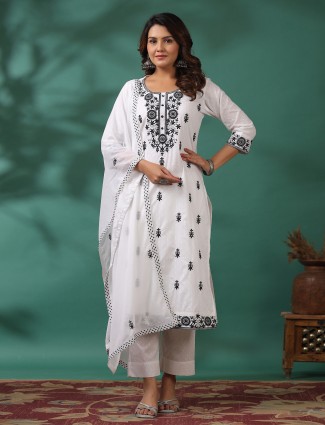 Trendy white cotton embroidery kurti set