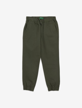 UCB olive solid joggers