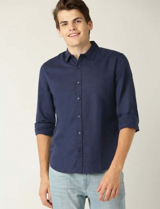 UCB solid linen slim fit navy shirt