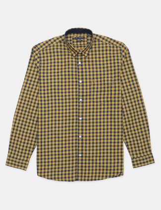Van Heusen checks yellow cotton shirt for men