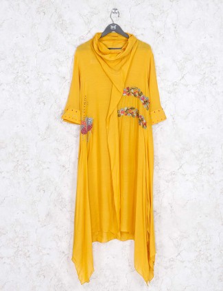 Yellow hue casual wear kurti in cotton